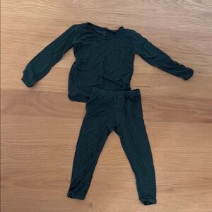 Kyte BABY Green Pajama Sets Soft Fabric Long Sleeves Tapered Pants